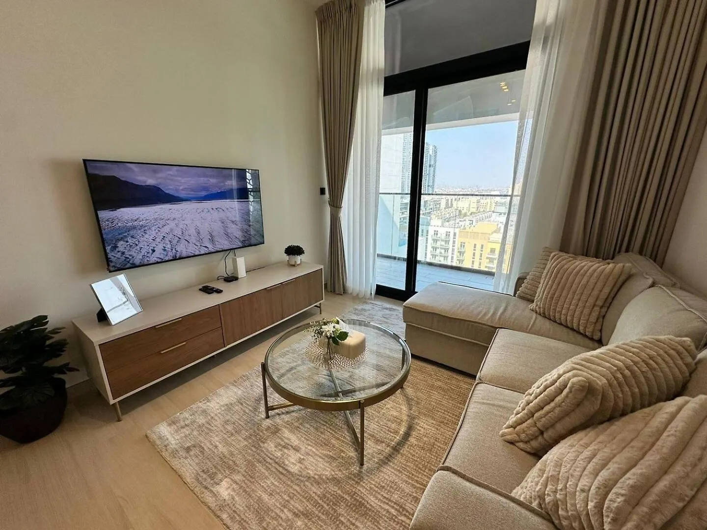 Brand New Fully Furnished 1Bedroom Apartment Injvc Dubai